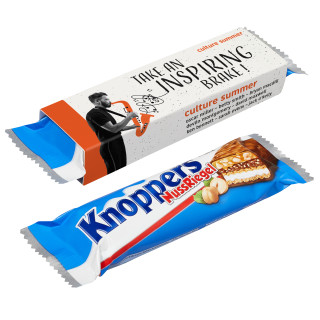 Knoppers Riegel im Werbeschuber