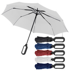 Taschenschirm aus Pongee mit Karabinergriff Taschenschirm aus Pongee mit Karabinergriff