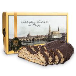 1000g Edler Schokosplitter-Mandelstollen mit Überzug aus einer 17% kakaohaltigen Fettglasur im Geschenkkarton