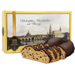 1000g Edler Schokosplitter-Mandelstollen mit Überzug aus einer 17% kakaohaltigen Fettglasur im Geschenkkarton 1000g Edler Schokosplitter-Mandelstollen mit Überzug aus einer 17% kakaohaltigen Fettglasur im Geschenkkarton