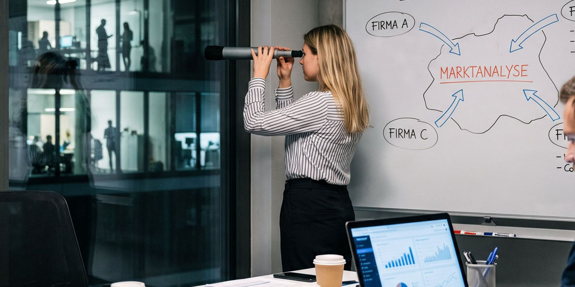 Wettbewerbsbeobachtung: Competitive Intelligence für Ihr Marketing Competitive Intelligence für Ihr Marketing